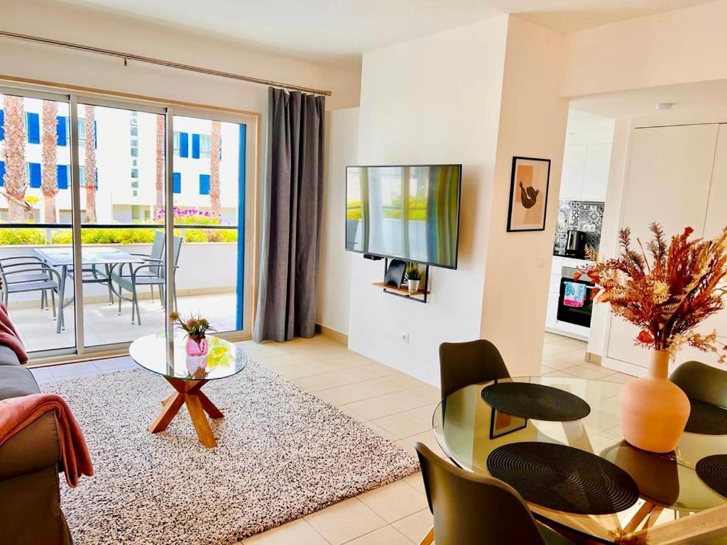 Angies Marina Apartment, Includes 2 Free Passes For The Marina Pool Apartamento *