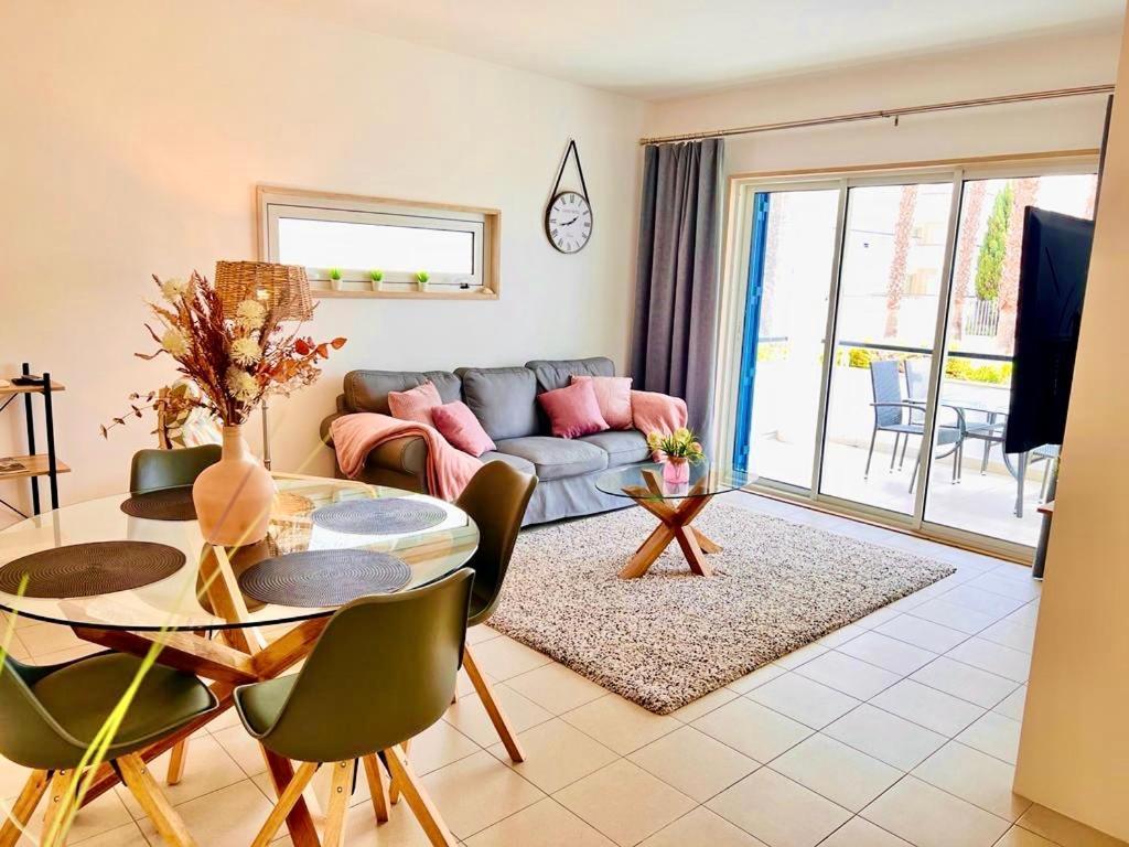Apartamento Angies Marina Apartment, Includes 2 Free Passes For The Marina Pool Lagos